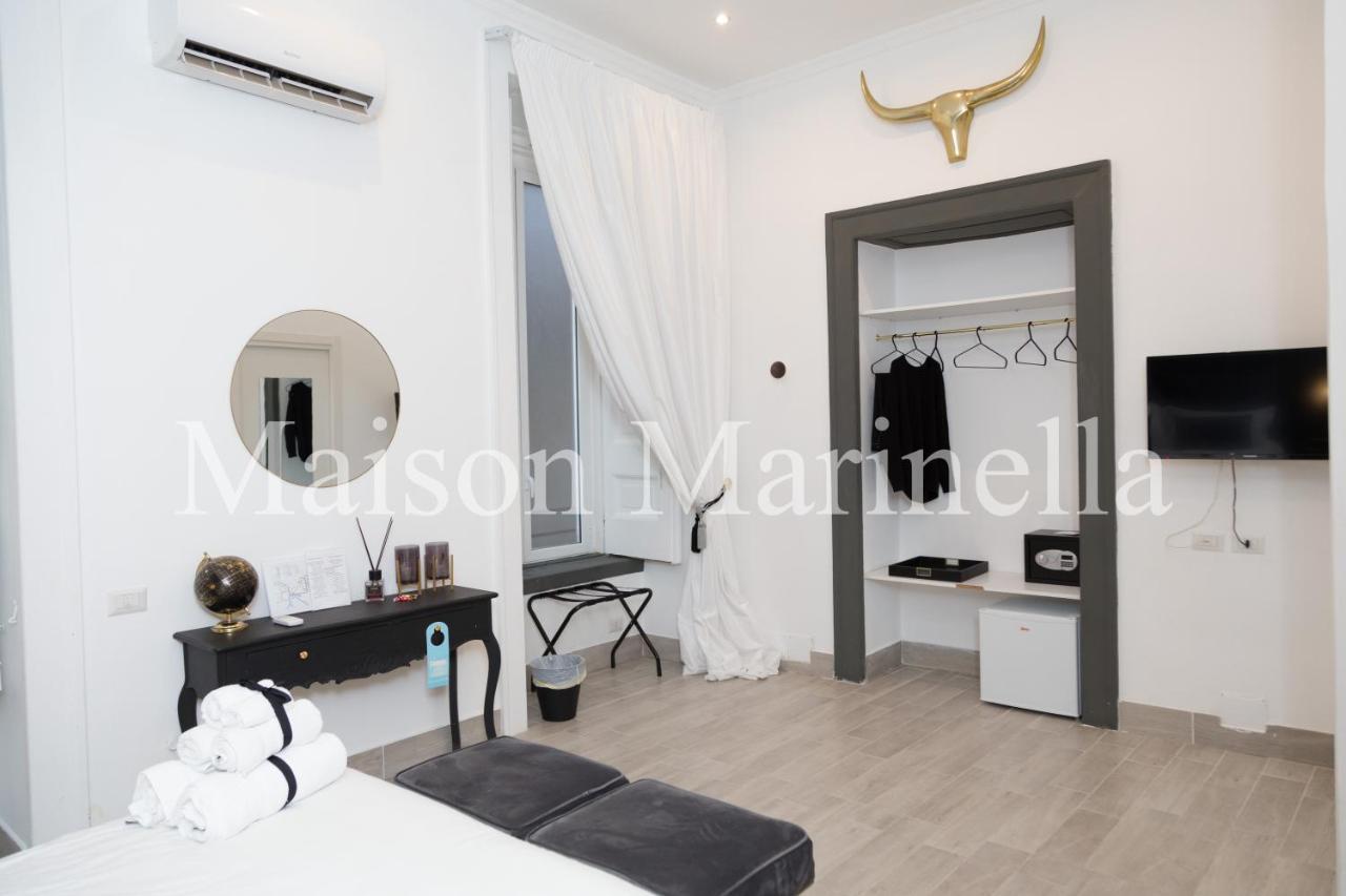 Maison M Napoli Boutique Rooms Bagian luar foto