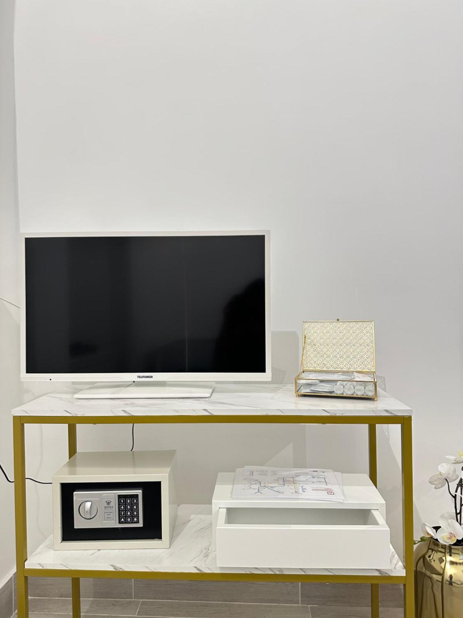 Maison M Napoli Boutique Rooms Bagian luar foto