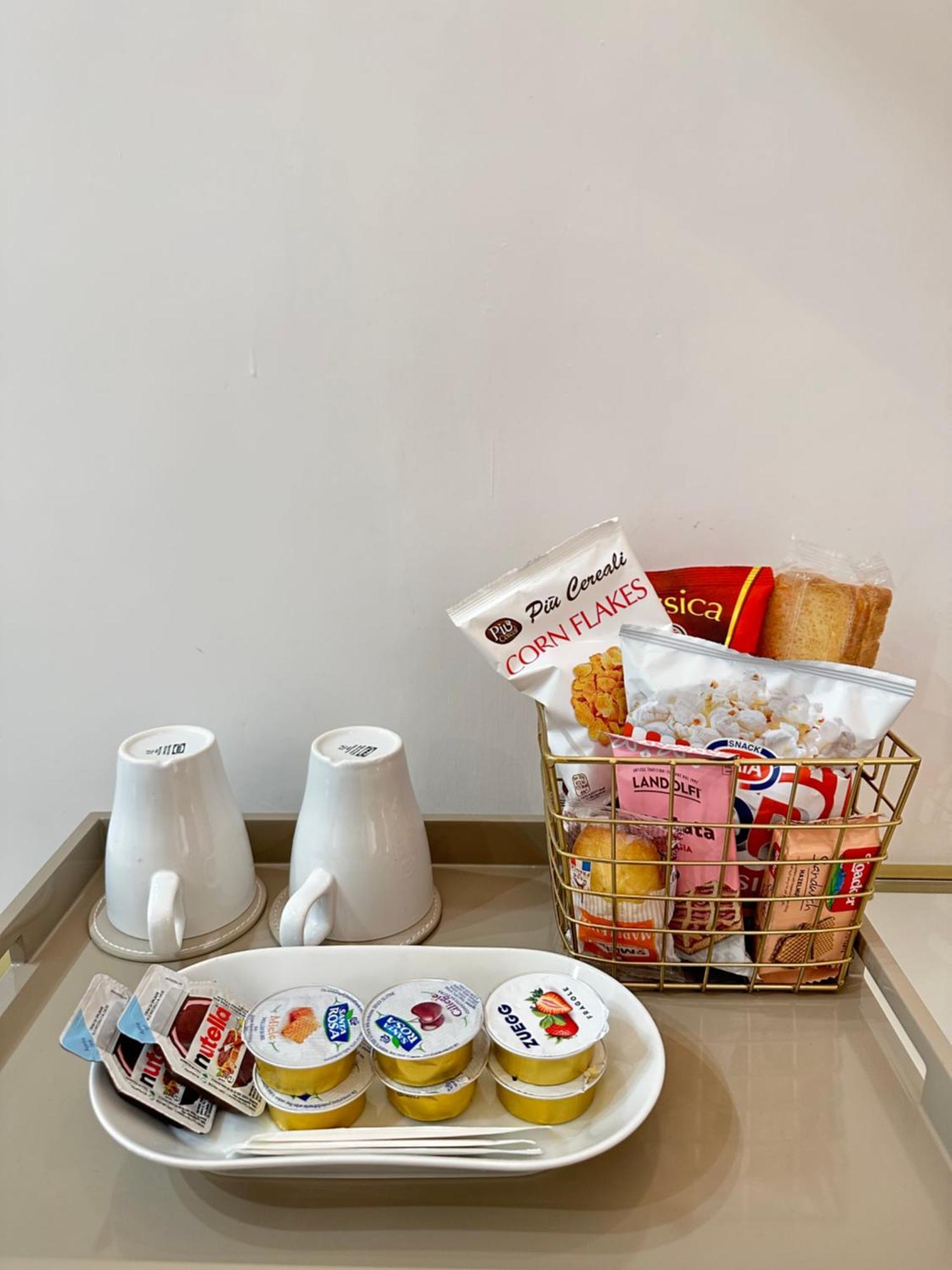 Maison M Napoli Boutique Rooms Bagian luar foto