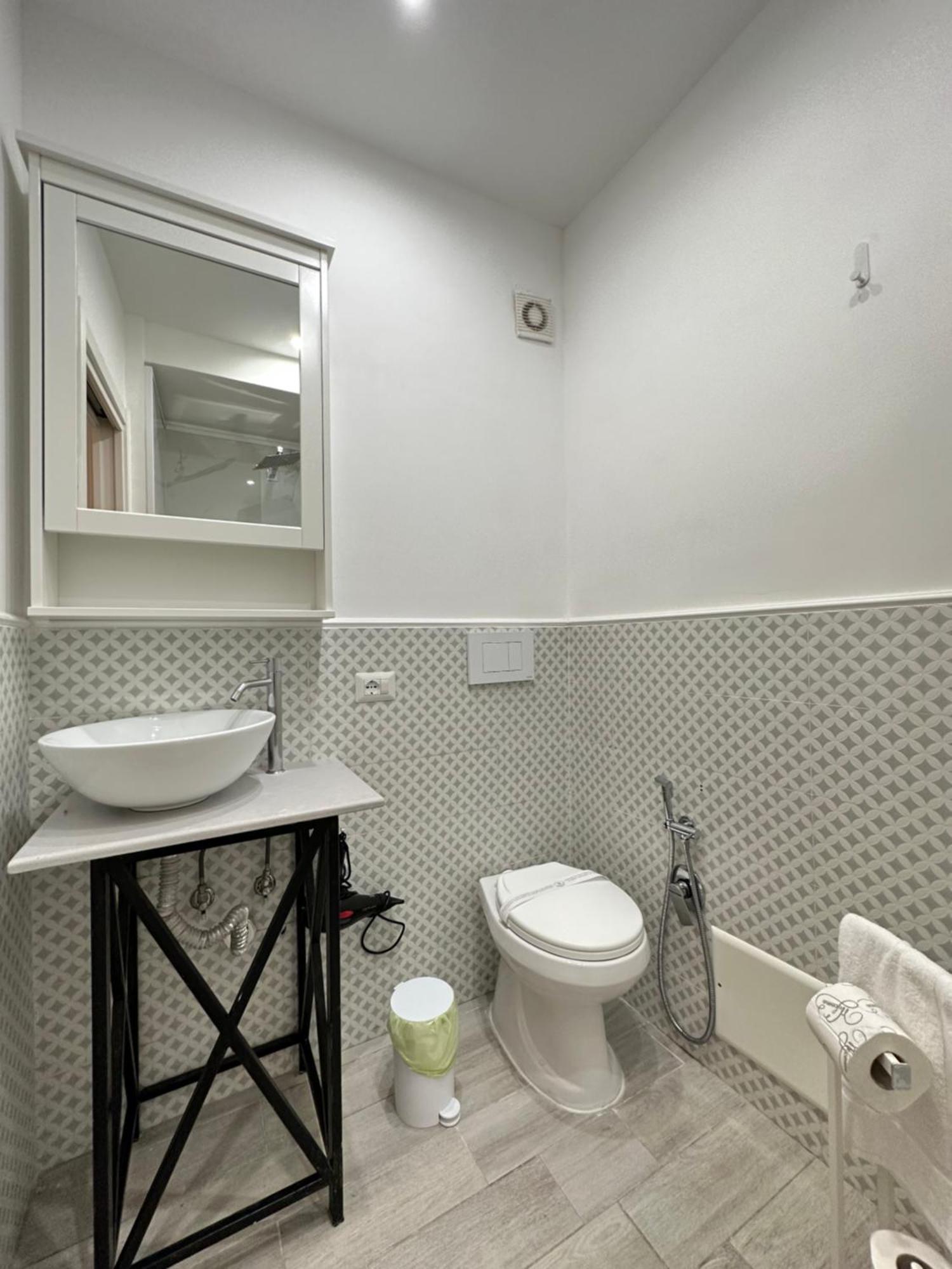 Maison M Napoli Boutique Rooms Bagian luar foto